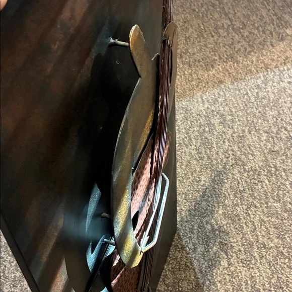 Metal Wall Art with Musical Instruments - Picture 5 of 9